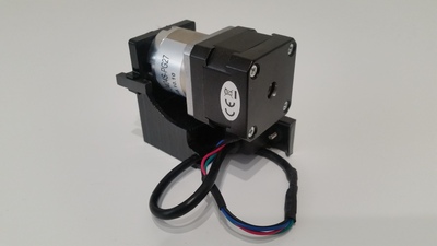 Backside of the v2 rotator bracket